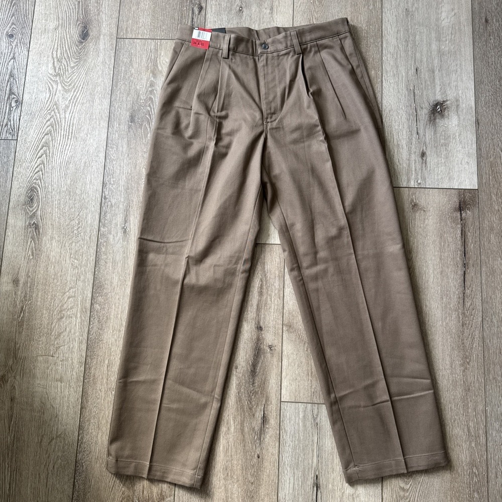 LEE Performance Khakis Brown Pleated Wrinkle Stain Resistant Pants Men 34x31 NWT